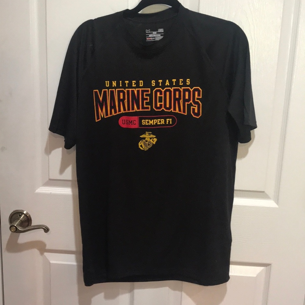 Black under Armour with marine corps on the front